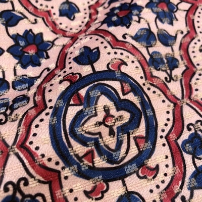 پارچه ژاکارد کوک دوزی طرح سنتی صورتی